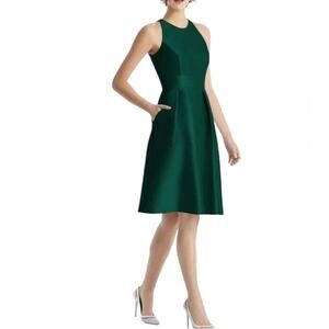 *NWOT Alfred Sung Hunter Green Jewel Neck Satin Cocktail Dress – Sz 10